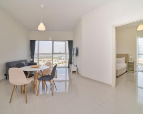 Peaceful 1BR in Damac Hills Dubai by GP Holiday Homes
